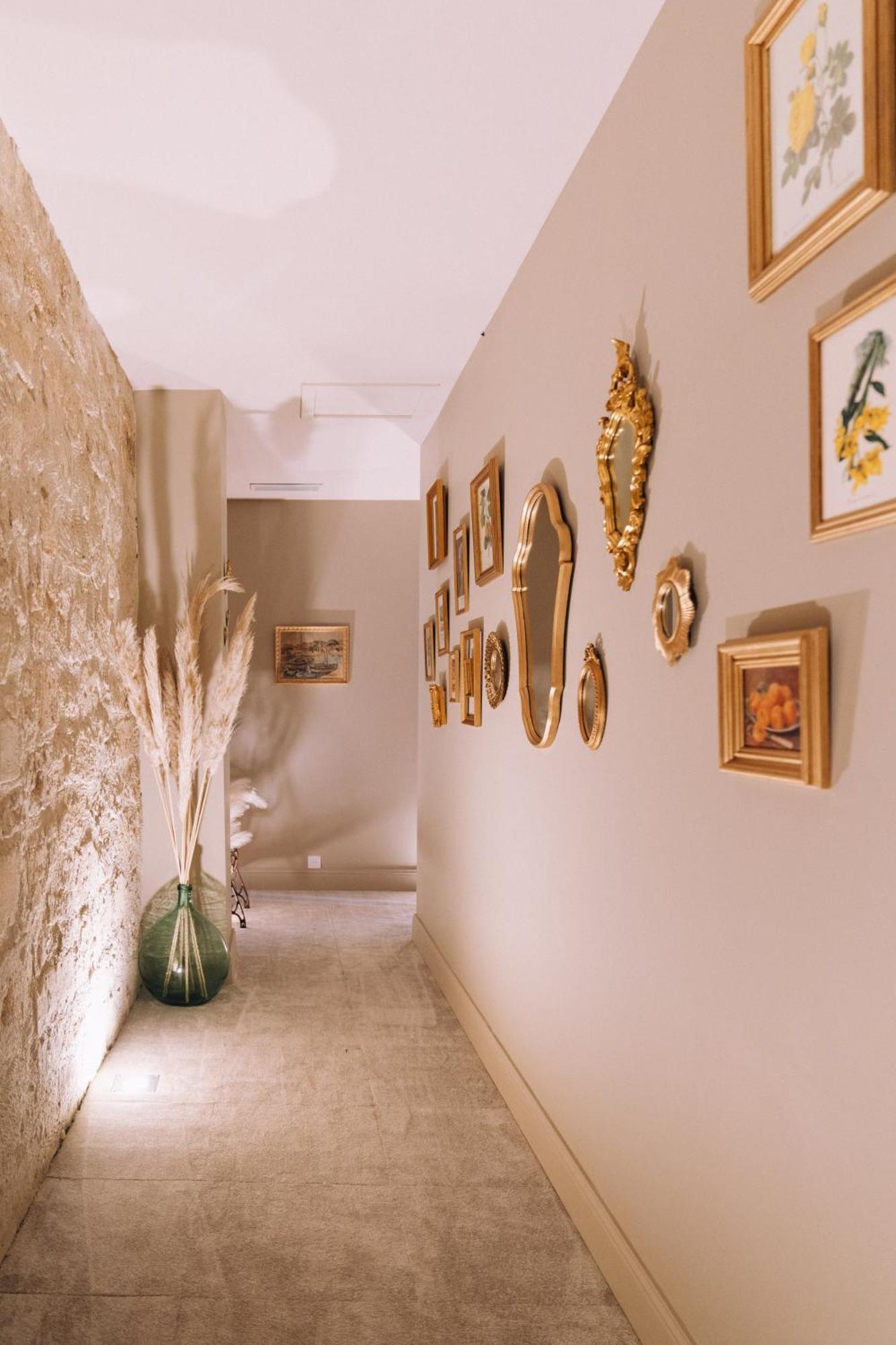 לינה וארוחת בוקר טרסקון Le Jardin Des Cordeliers מראה חיצוני תמונה