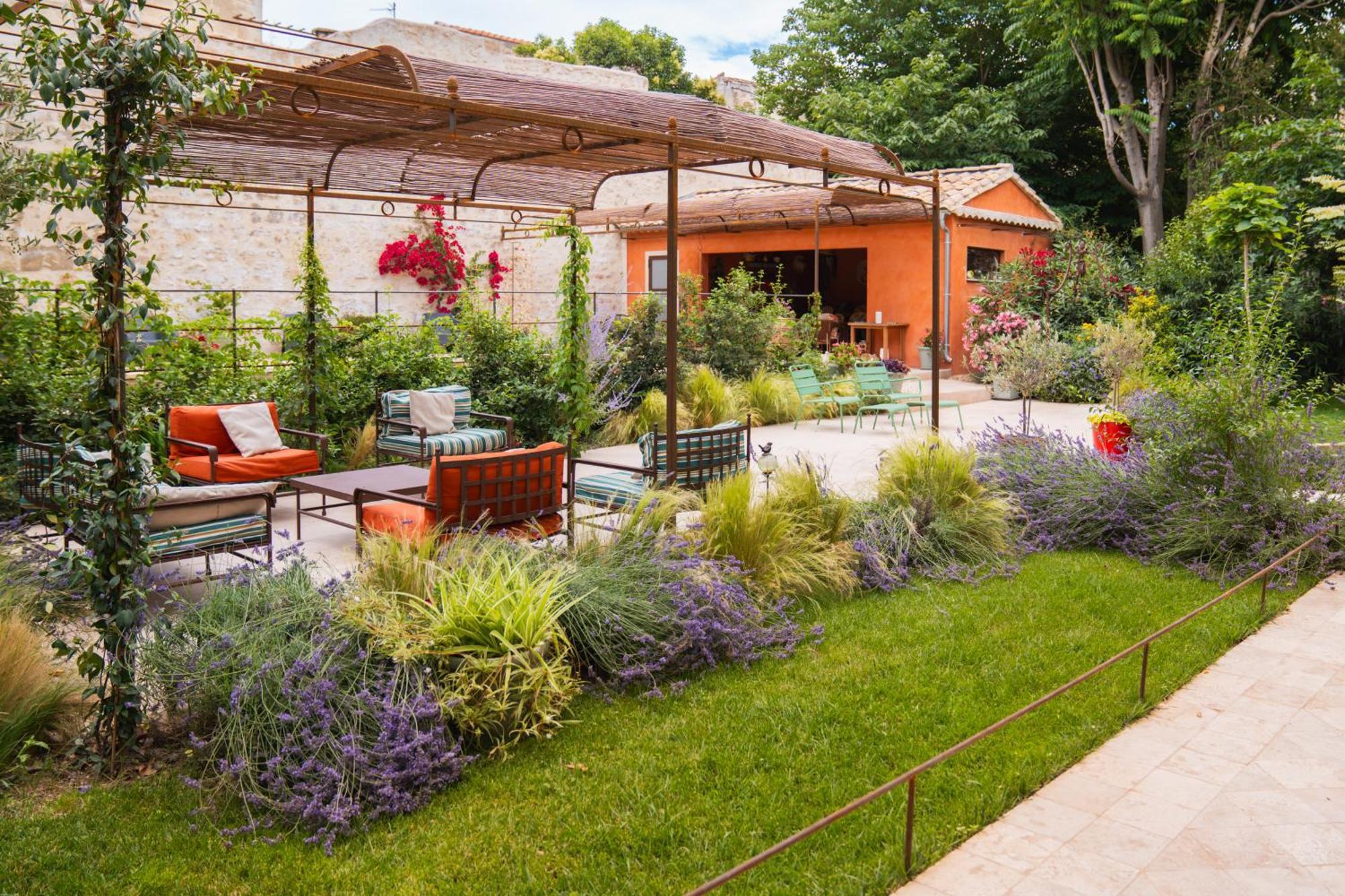 לינה וארוחת בוקר טרסקון Le Jardin Des Cordeliers מראה חיצוני תמונה